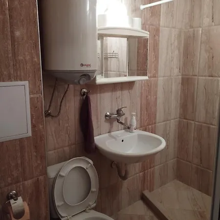 In 2 Варна